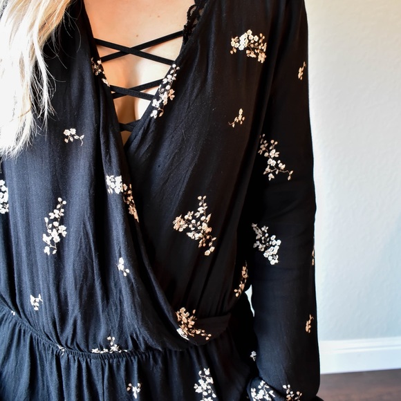 Floral romper - Picture 2 of 3